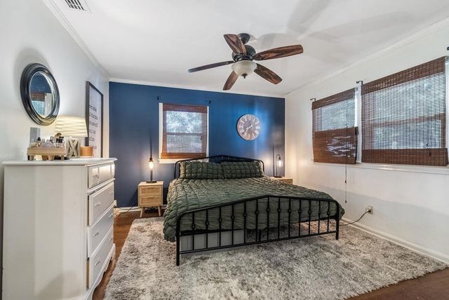 702 Presley Street S, Atmore, AL 36502