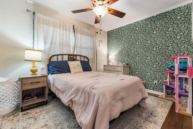 702 Presley Street S, Atmore, AL 36502