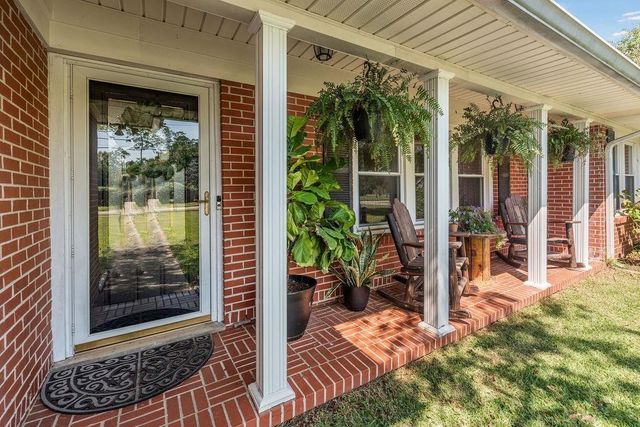 702 Presley Street S, Atmore, AL 36502