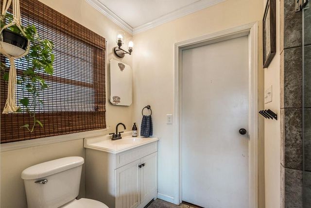 702 Presley Street S, Atmore, AL 36502