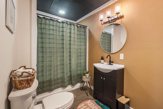 702 Presley Street S, Atmore, AL 36502