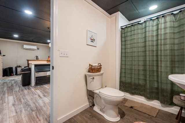 702 Presley Street S, Atmore, AL 36502