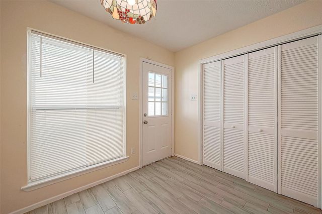 830 Kenforest, Missouri City, TX 77489