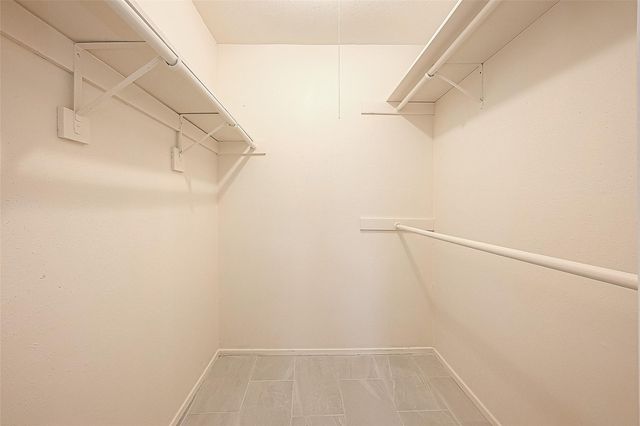 830 Kenforest, Missouri City, TX 77489