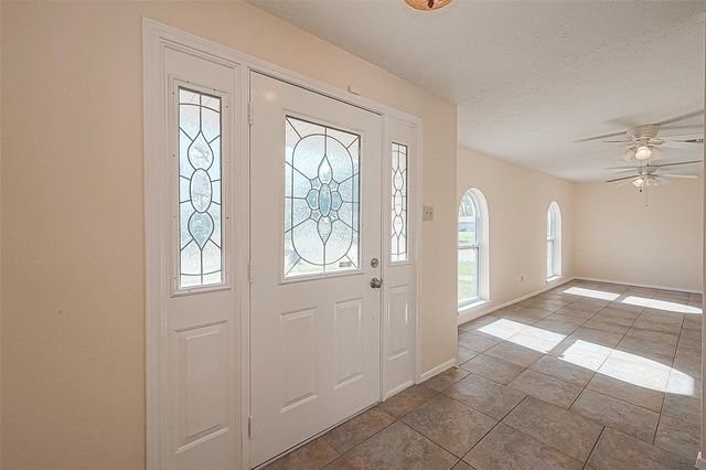 830 Kenforest, Missouri City, TX 77489