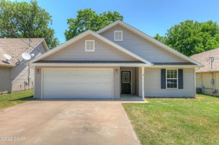 3419 S Jackson Avenue, Joplin, MO 64804