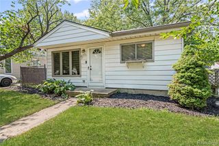 20135 Saint Francis Street, Livonia, MI 48152