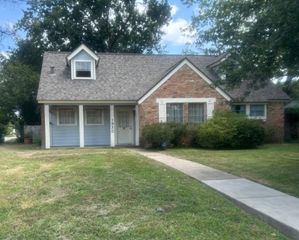 1930 Chaparral Drive, Houston, TX 77043