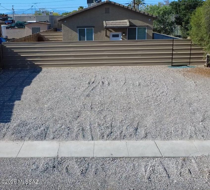 236 E 23rd Street, Tucson, AZ 85713