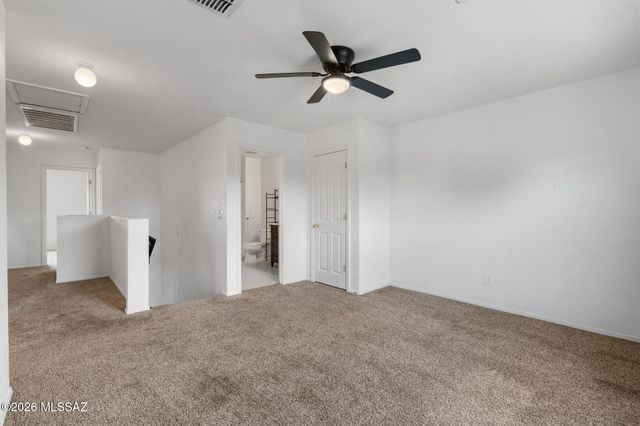 6956 S Goshawk Drive, Tucson, AZ 85756