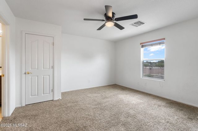 6956 S Goshawk Drive, Tucson, AZ 85756