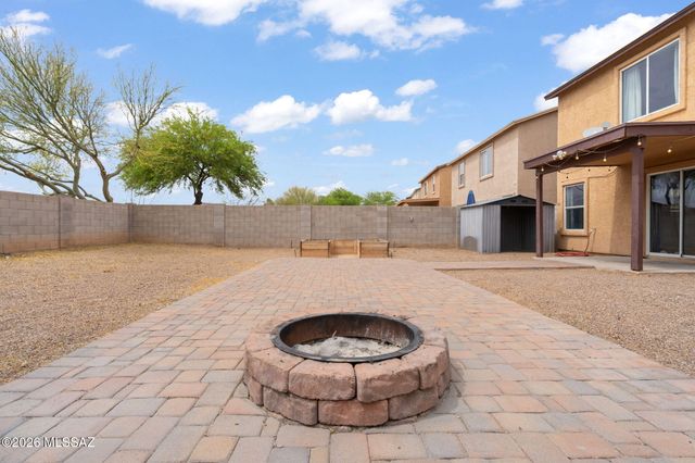 6956 S Goshawk Drive, Tucson, AZ 85756