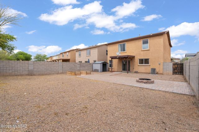 6956 S Goshawk Drive, Tucson, AZ 85756