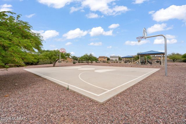 6956 S Goshawk Drive, Tucson, AZ 85756