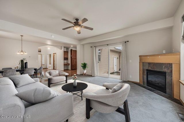 4407 W Lennox Loop, Coeur D'alene, ID 83815