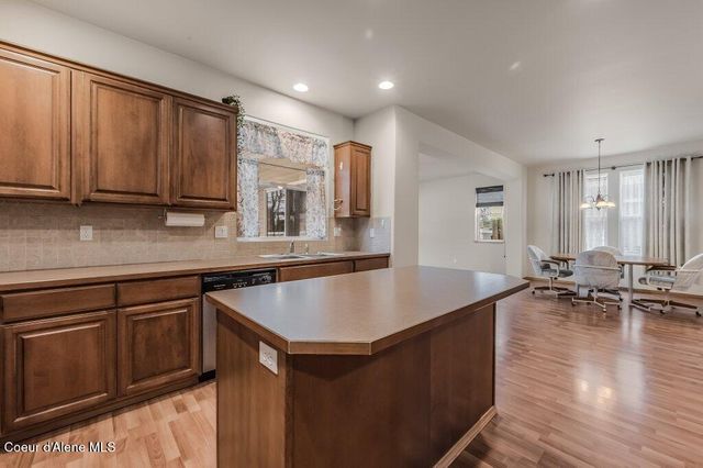 4407 W Lennox Loop, Coeur D'alene, ID 83815