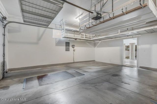 4407 W Lennox Loop, Coeur D'alene, ID 83815