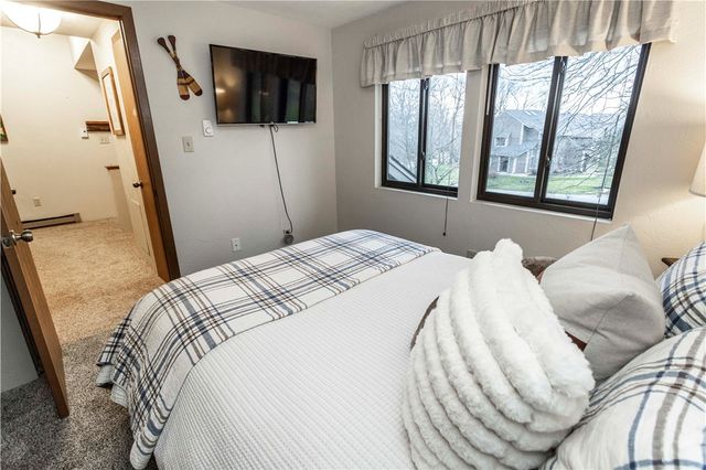 1234 Gristmill Lane, Hidden Valley, PA 15502