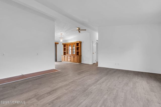 540 Momosa Drive, Whiting, NJ 08759