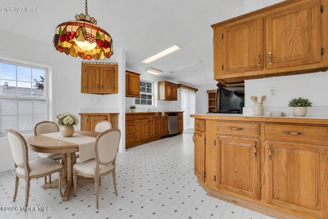 540 Momosa Drive, Whiting, NJ 08759