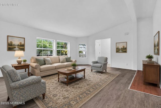 540 Momosa Drive, Whiting, NJ 08759