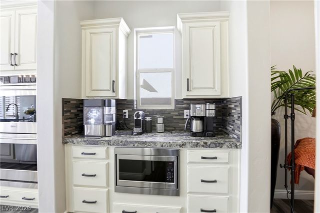 497 Paso De Montana Street, Las Vegas, NV 89138