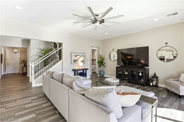 497 Paso De Montana Street, Las Vegas, NV 89138