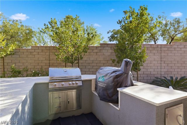 497 Paso De Montana Street, Las Vegas, NV 89138