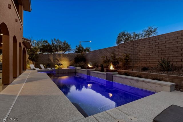 497 Paso De Montana Street, Las Vegas, NV 89138