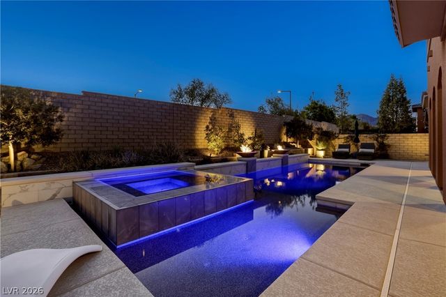 497 Paso De Montana Street, Las Vegas, NV 89138