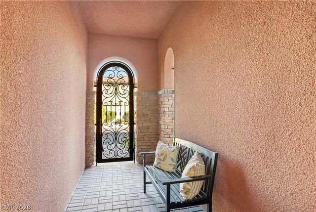 497 Paso De Montana Street, Las Vegas, NV 89138