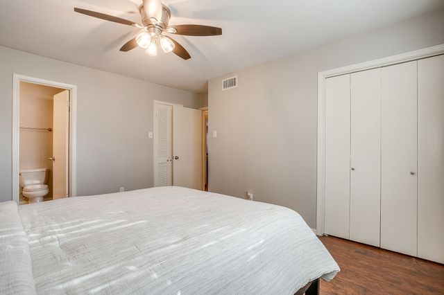 7929 Royal Lane 206, Dallas, TX 75230