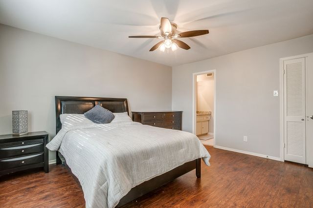 7929 Royal Lane 206, Dallas, TX 75230