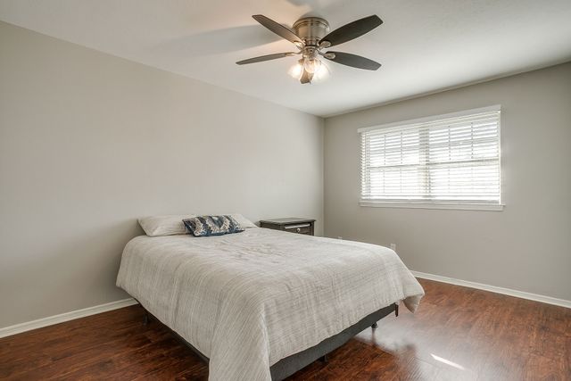 7929 Royal Lane 206, Dallas, TX 75230