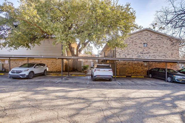 7929 Royal Lane 206, Dallas, TX 75230