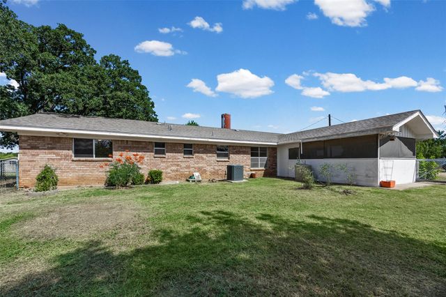 1406 Kingfish DR, Marble Falls, TX 78654