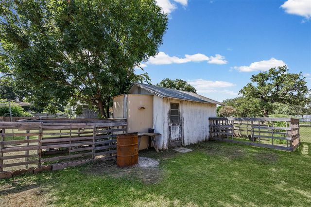 1406 Kingfish DR, Granite Shoals, TX 78654
