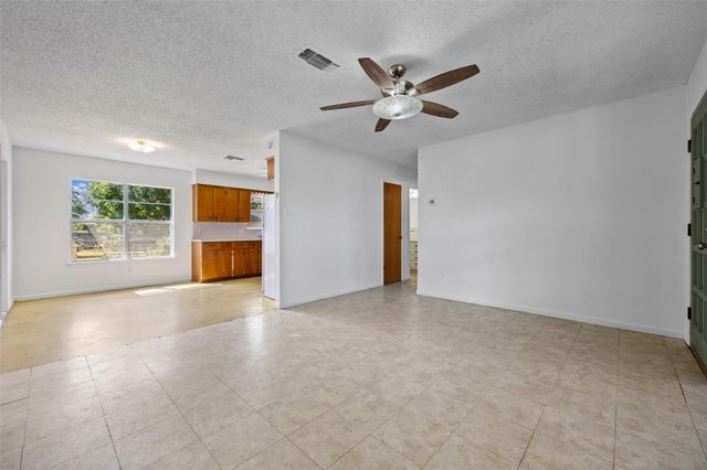 1406 Kingfish DR, Marble Falls, TX 78654