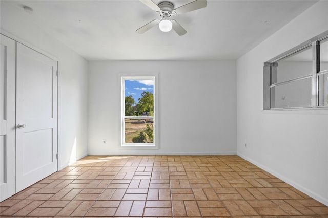 1406 Kingfish DR, Marble Falls, TX 78654