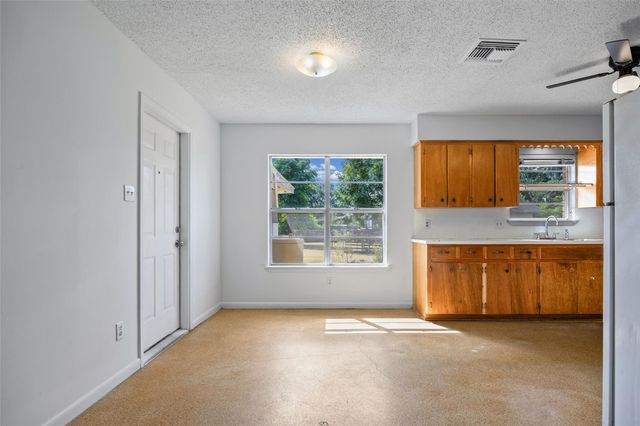 1406 Kingfish DR, Marble Falls, TX 78654