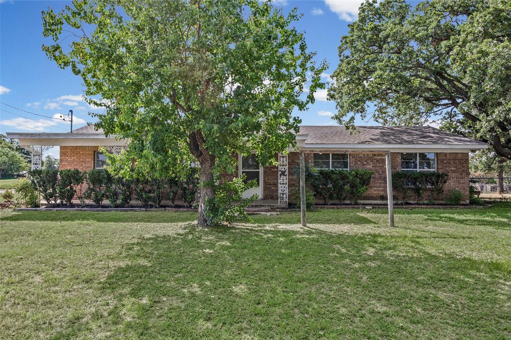 1406 Kingfish DR, Marble Falls, TX 78654