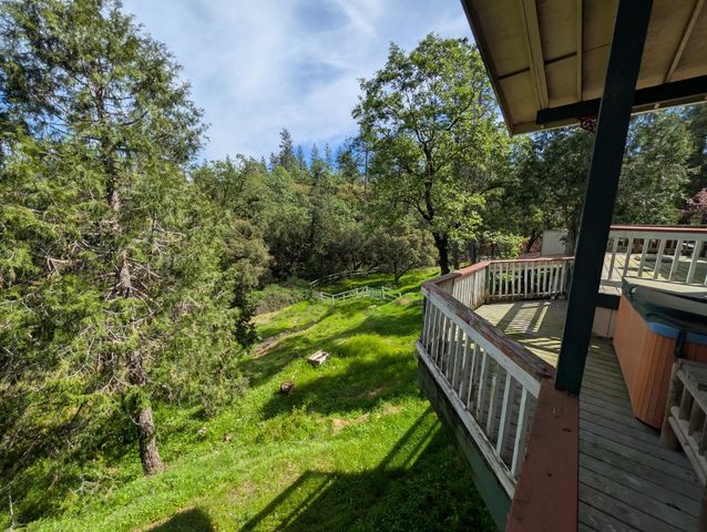 15405 McElroy Rd, Meadow Vista, CA 95722