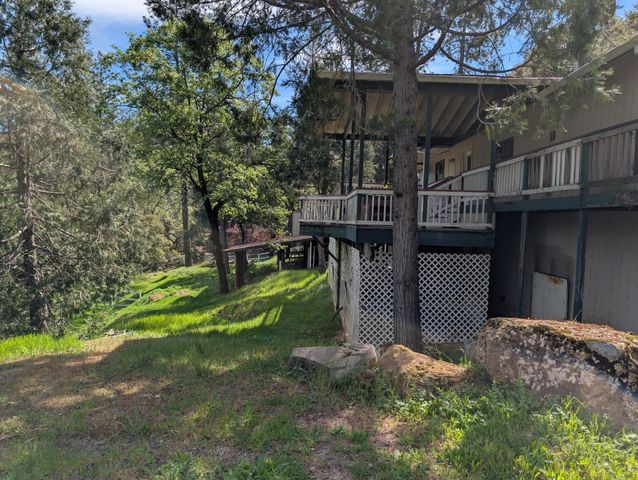 15405 McElroy Rd, Meadow Vista, CA 95722