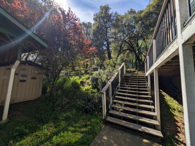 15405 McElroy Rd, Meadow Vista, CA 95722