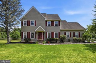 218 BRIARS RUN DR, Downingtown, PA 19335