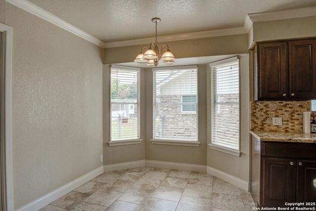 154 Sprucewood, San Antonio, TX 78216