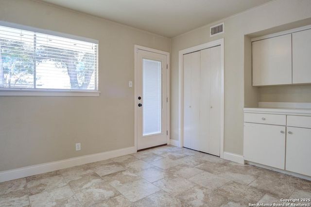 154 Sprucewood, San Antonio, TX 78216