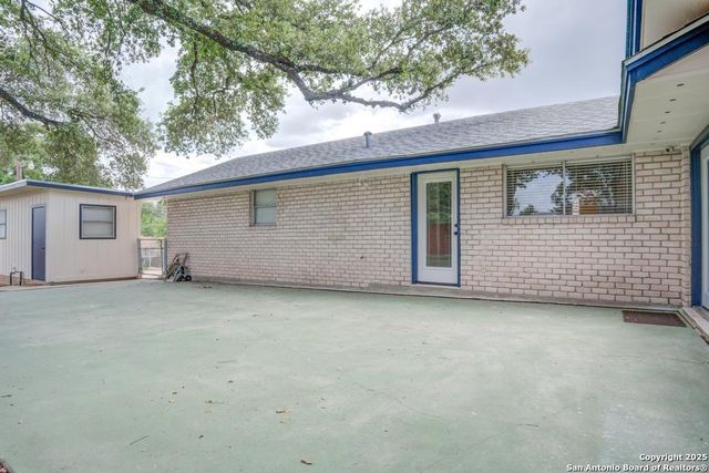 154 Sprucewood, San Antonio, TX 78216