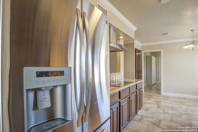 154 Sprucewood, San Antonio, TX 78216