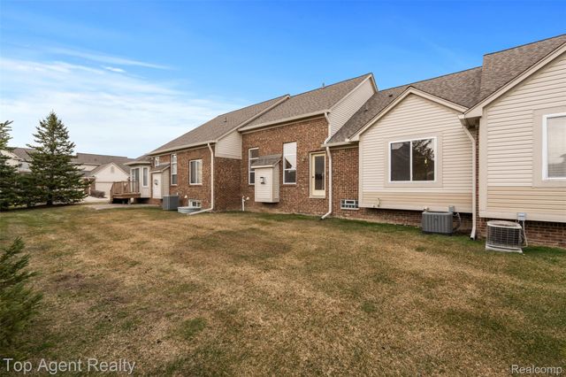 45505 Limerick Drive, Macomb Township, MI 48044